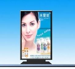 滚动灯箱安装